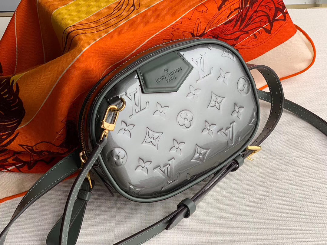 루이비통 벨트백