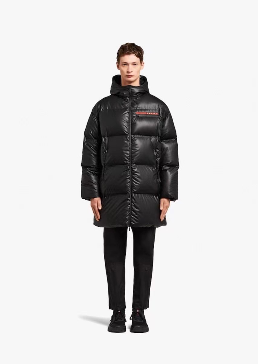 21FW 프라다 클래식 후드 구스다운 롱패딩 1119