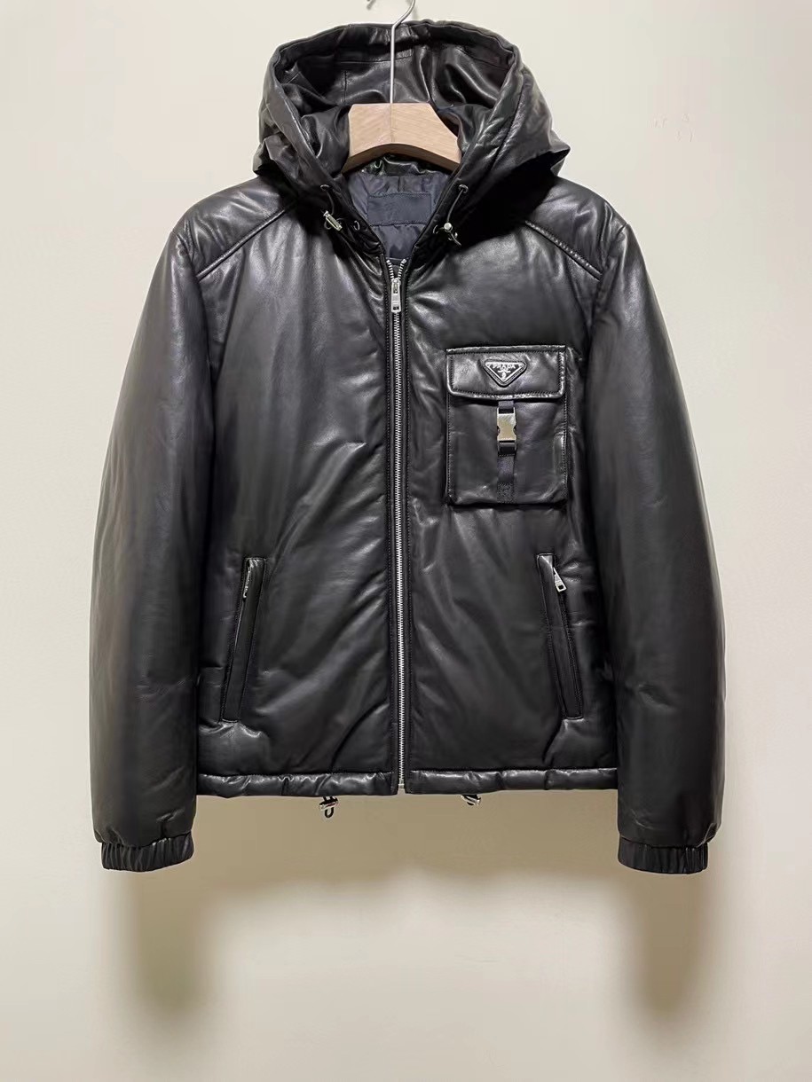 21FW 프라다 버스킹 양가죽 다운점퍼 1125