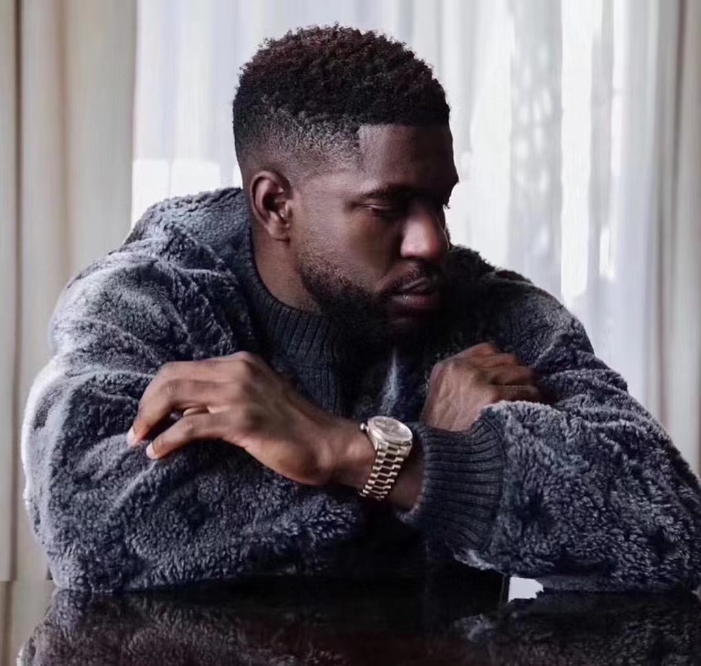 21FW 루이비통 모노그램 터키산 모피 1205