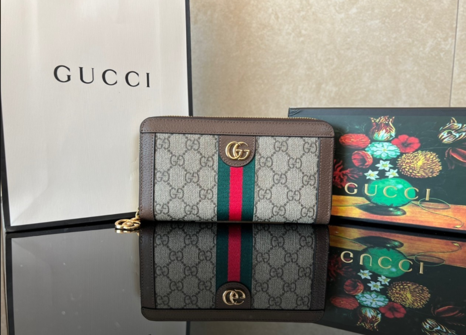 구찌 오피디아 지퍼 장지갑