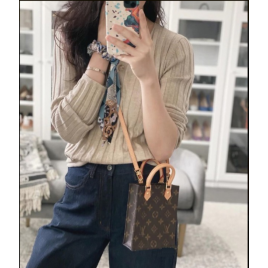 루이비통 [ LOUIS VUITTON ] 쁘띠 삭플라 모노그램