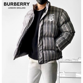 버버리 BT로고 숏다운패딩