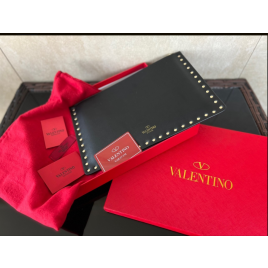 발렌티노 락스터드 남여공용  클러치
