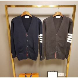 톰브라운  수입 캐시미어 사선 니트 가디건 신상