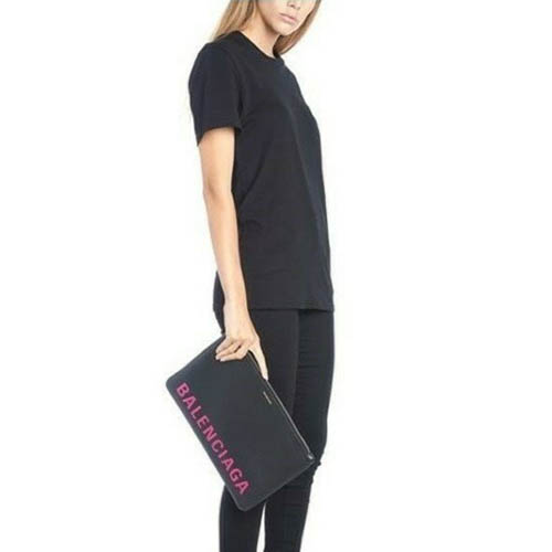 발렌시아가 로고 소가죽 클러치