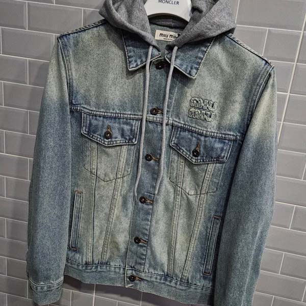 미우미우 로고 후드 청자켓