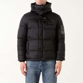 펜디 수입 블랙패치 후드 패딩