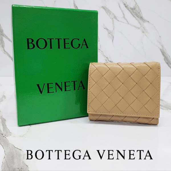 ☑️ 보테가베네타 인트레치아토 3단 반지갑 4종