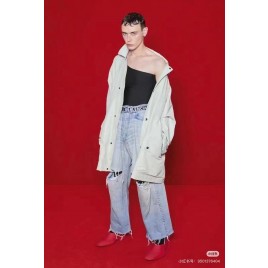 25년 발렌시아가 SKATER 특수워싱 빈티지 프리미엄진 0710