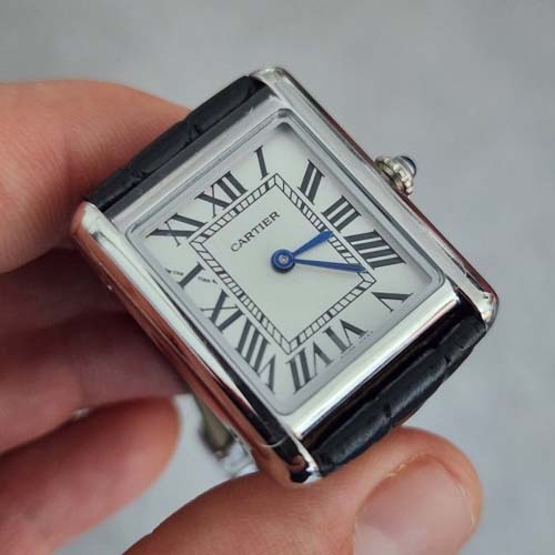 까르띠에 탱크 스몰사이즈 시계