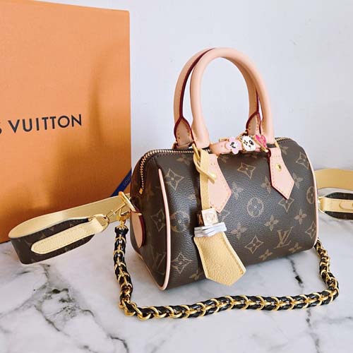 루이비통 스피디 18 반둘리에 모노그램