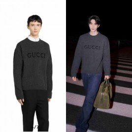 25년 구찌 로고 스웨터 니트 1021