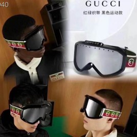 구찌 스터드스키 고글 풀박스